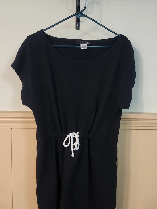 Trixie + Lulu Black Drawstring Waist T-Shirt Dress - Casual Knit Mini - Large - Picture 7 of 8